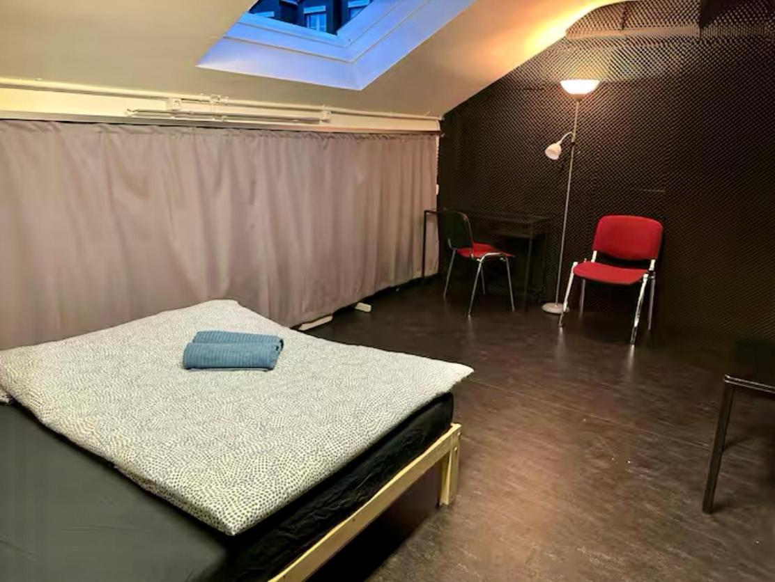 Raum Und Zeit Apartment Zurich Bagian luar foto